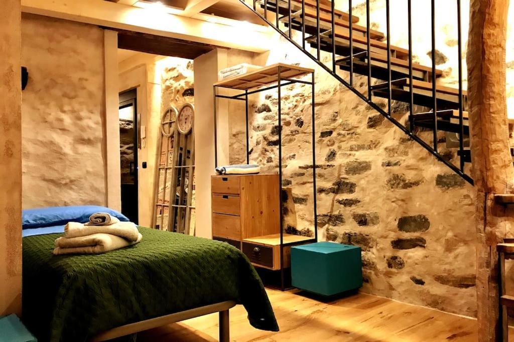 Romantic Home Stone With Amazing View Lake Of Como And Oleandra Laglio Bagian luar foto