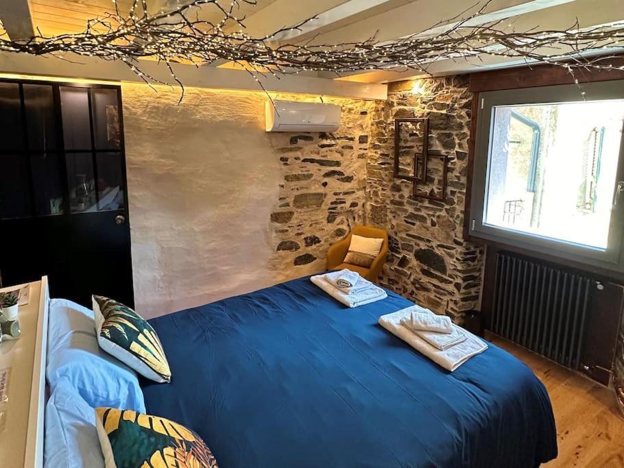 Romantic Home Stone With Amazing View Lake Of Como And Oleandra Laglio Bagian luar foto