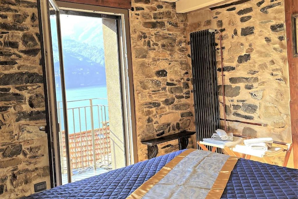 Romantic Home Stone With Amazing View Lake Of Como And Oleandra Laglio Bagian luar foto