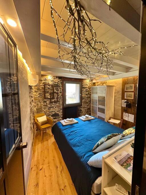 Romantic Home Stone With Amazing View Lake Of Como And Oleandra Laglio Bagian luar foto