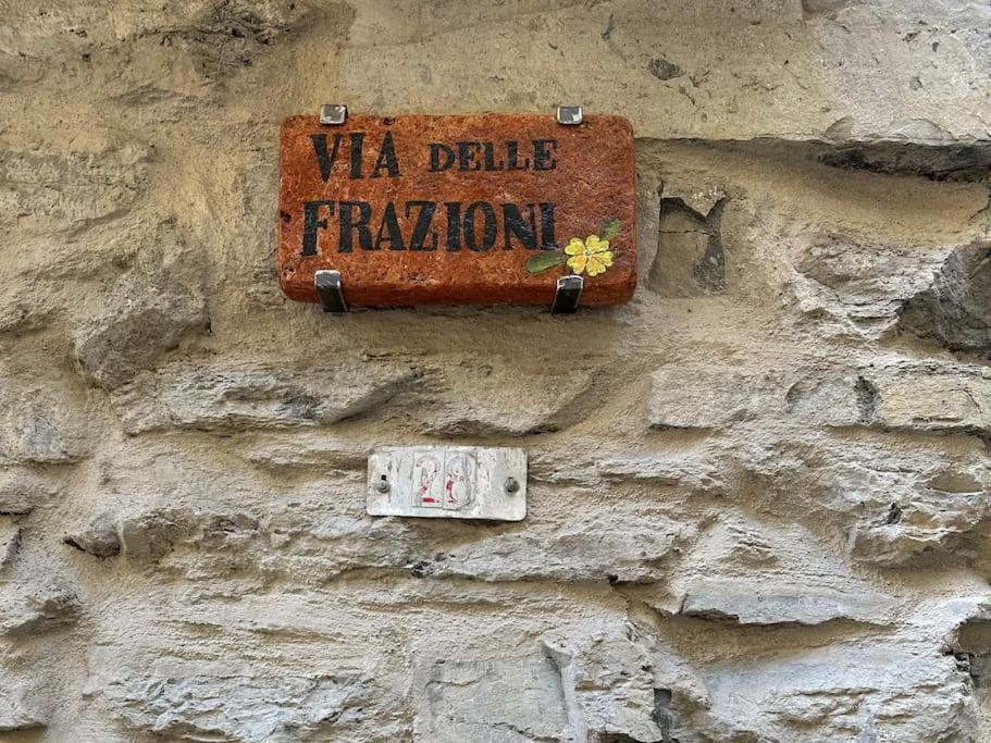 Romantic Home Stone With Amazing View Lake Of Como And Oleandra Laglio Bagian luar foto